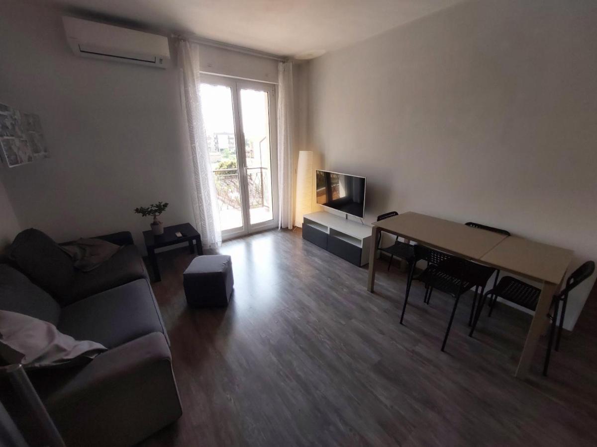 Casa Laura Appartement Ventimiglia Buitenkant foto