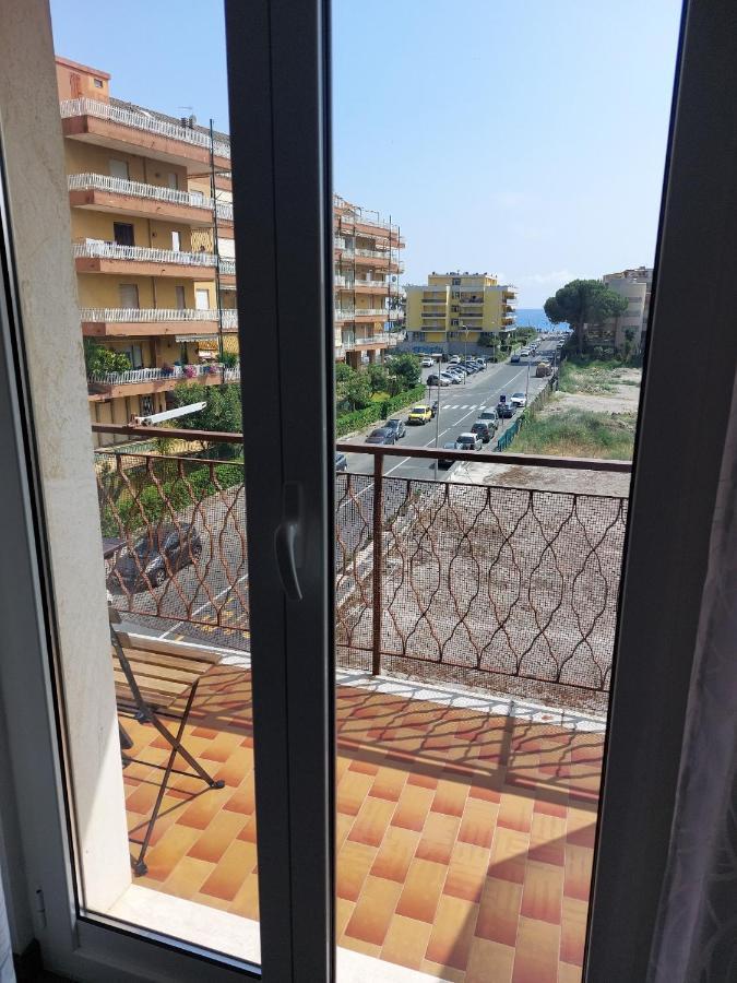 Casa Laura Appartement Ventimiglia Buitenkant foto