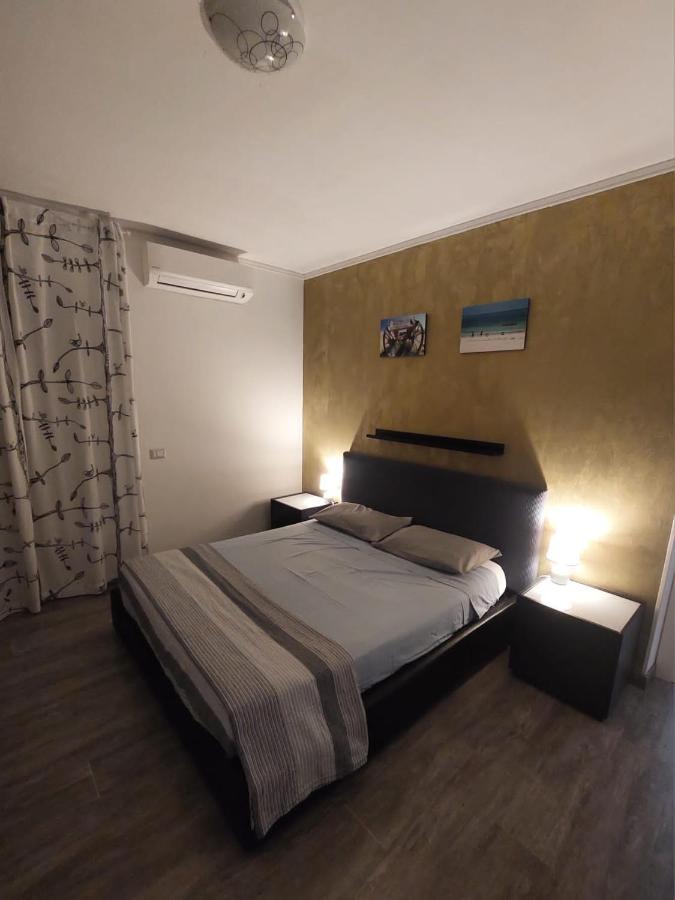 Casa Laura Appartement Ventimiglia Buitenkant foto